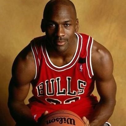 这是中后卫？范德芬长途奔袭神似孙兴慜的普斯卡什奖进球