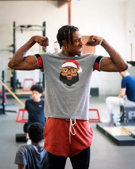 [天下足球]萨内替补破门 拜仁战平柏林联合