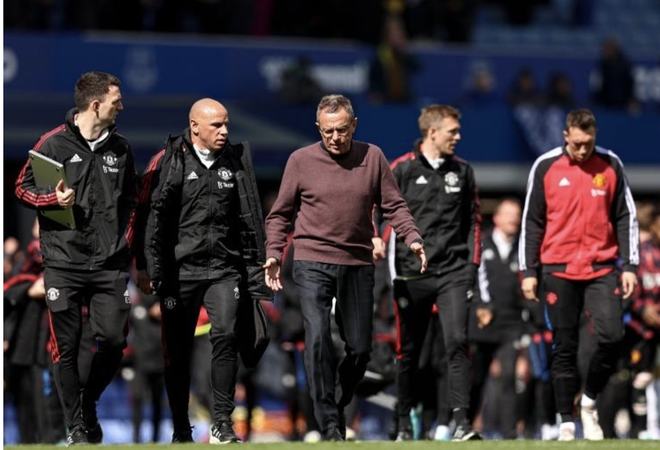 详解棒球规则中的故意触身球判定