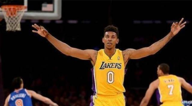 芝加哥小熊队宣布与铃木诚也达成延长合约意向，锁死外野核心