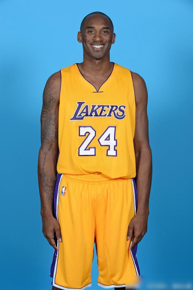 TA：谢什科已退出斯洛文尼亚国家队名单，膝伤还在继续评估