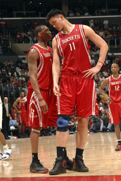 布朗质疑判罚，官方还原事实：马刺绝非伪强队！